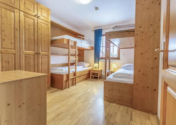 2 Bedroom Awesome In Pohorje شقة