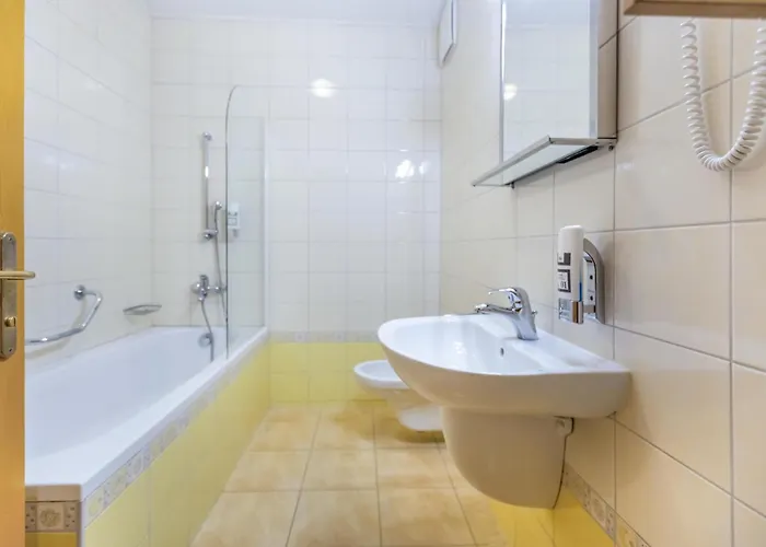 2 Bedroom Awesome In Pohorje شقة